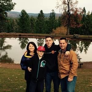 Meet your Posher, Madelynn